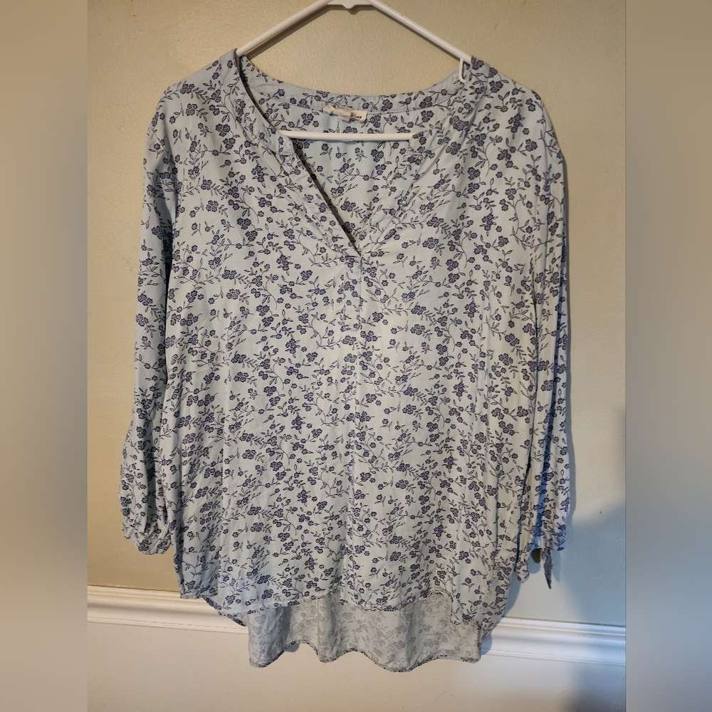 Jane And Delancy Floral Blue Women's Top